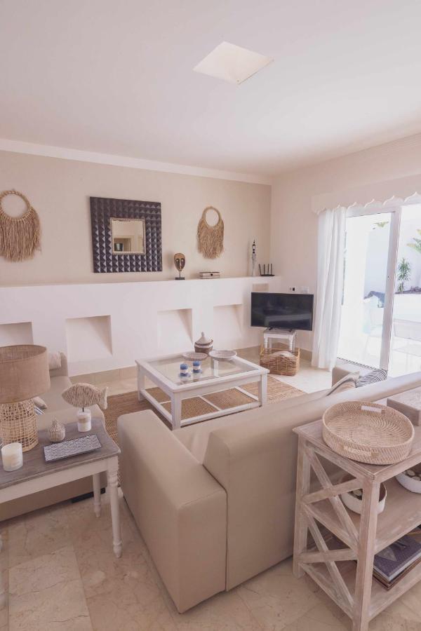 Villa Tiguaro Piscina Climat Jacuzzy Ac Villa 9 12 Corralejo Ngoại thất bức ảnh