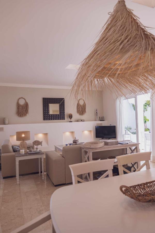 Villa Tiguaro Piscina Climat Jacuzzy Ac Villa 9 12 Corralejo Ngoại thất bức ảnh